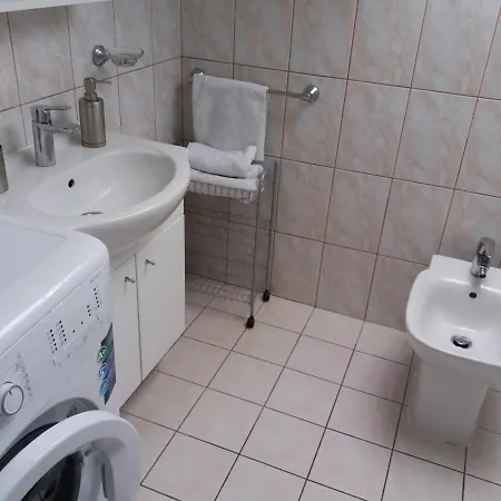Lana Apartment