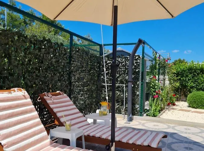 Lana Apartment Brodarica (Sibenik-Knin)