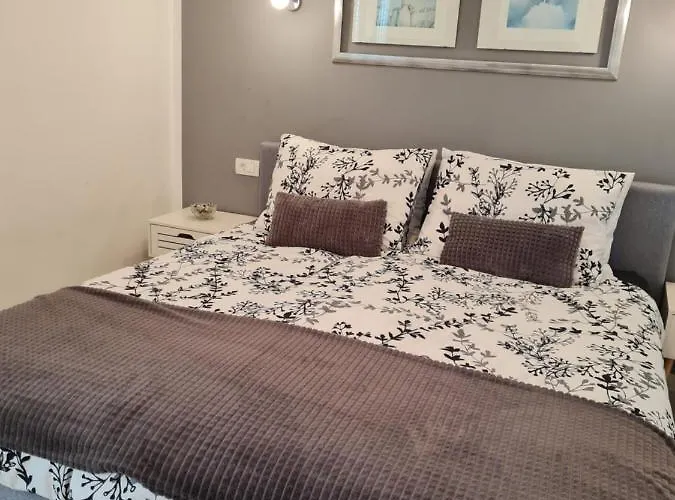 Lana Apartment Brodarica (Sibenik-Knin)