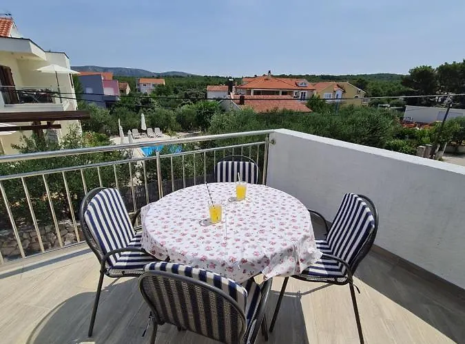 Apartment Lana Brodarica (Sibenik-Knin)